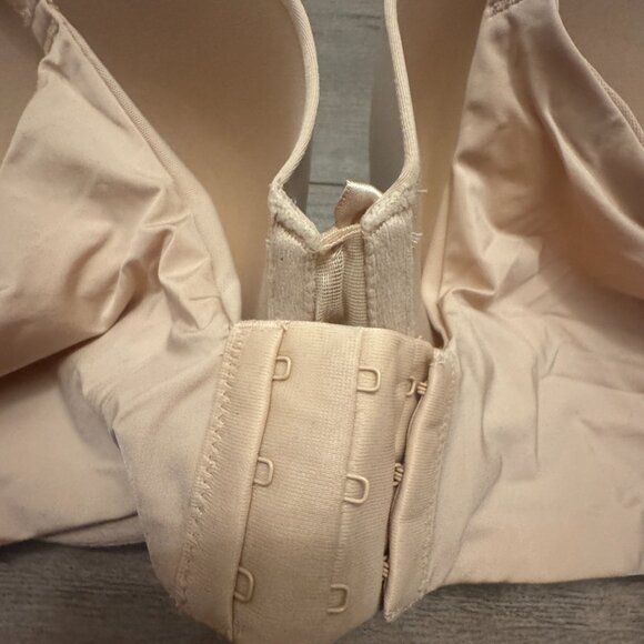 Torrid Curve 360° Back Smoothing Push-Up T-Shirt Bra | 44B | NWT - Picture 7 of 7